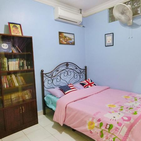 Little Family Homestay Malacca Exterior foto
